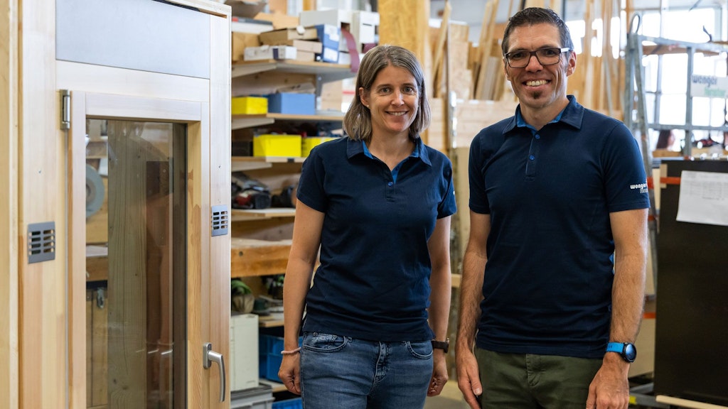 Nicole Wenger, Vorsitzende der Geschäftsleitung und Bernhard Bieri, Leiter Technik von Wenger Fenster.