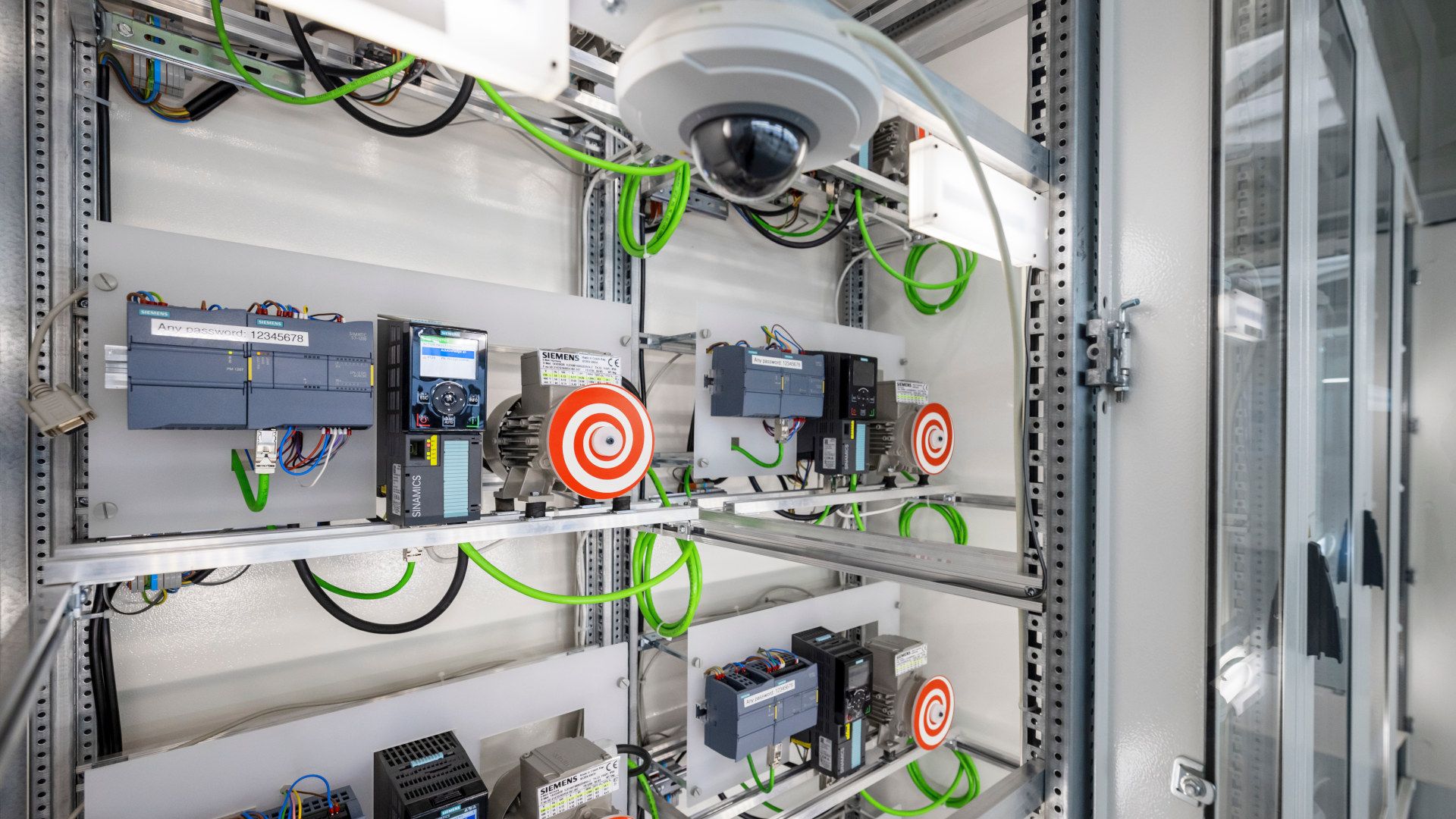 Swiss and Brazilian specialists have worked together to develop and test the software components of My Live Zone.