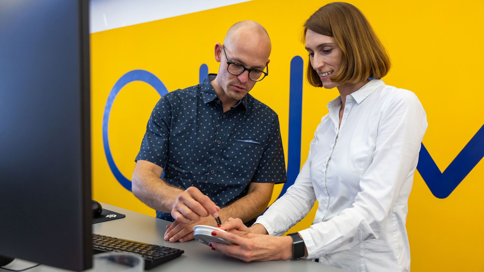 QUMEA has developed an intelligent mobility monitoring system for the patient room.