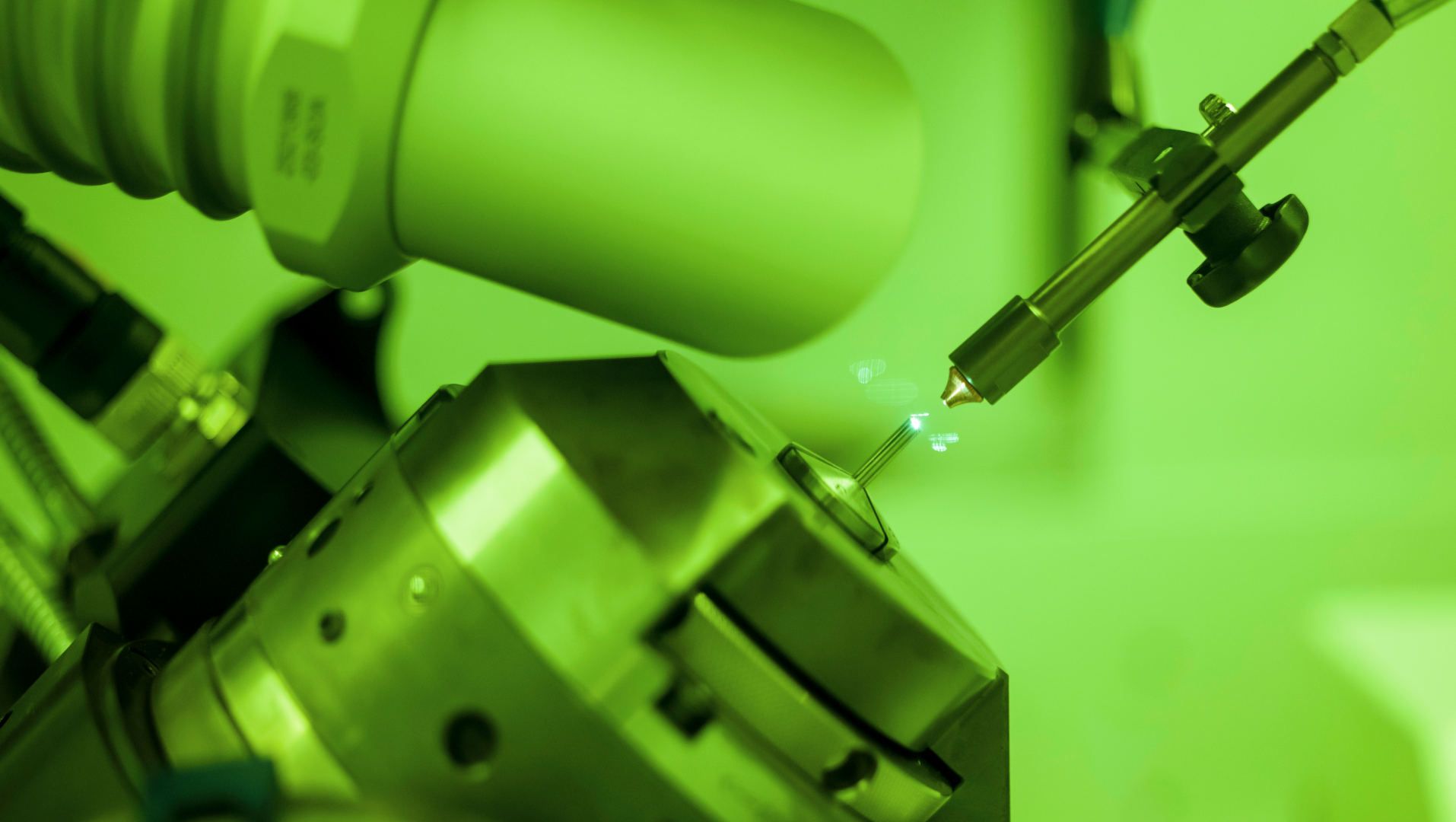 Eskenazi manufactures cutting tools for precision mechanics