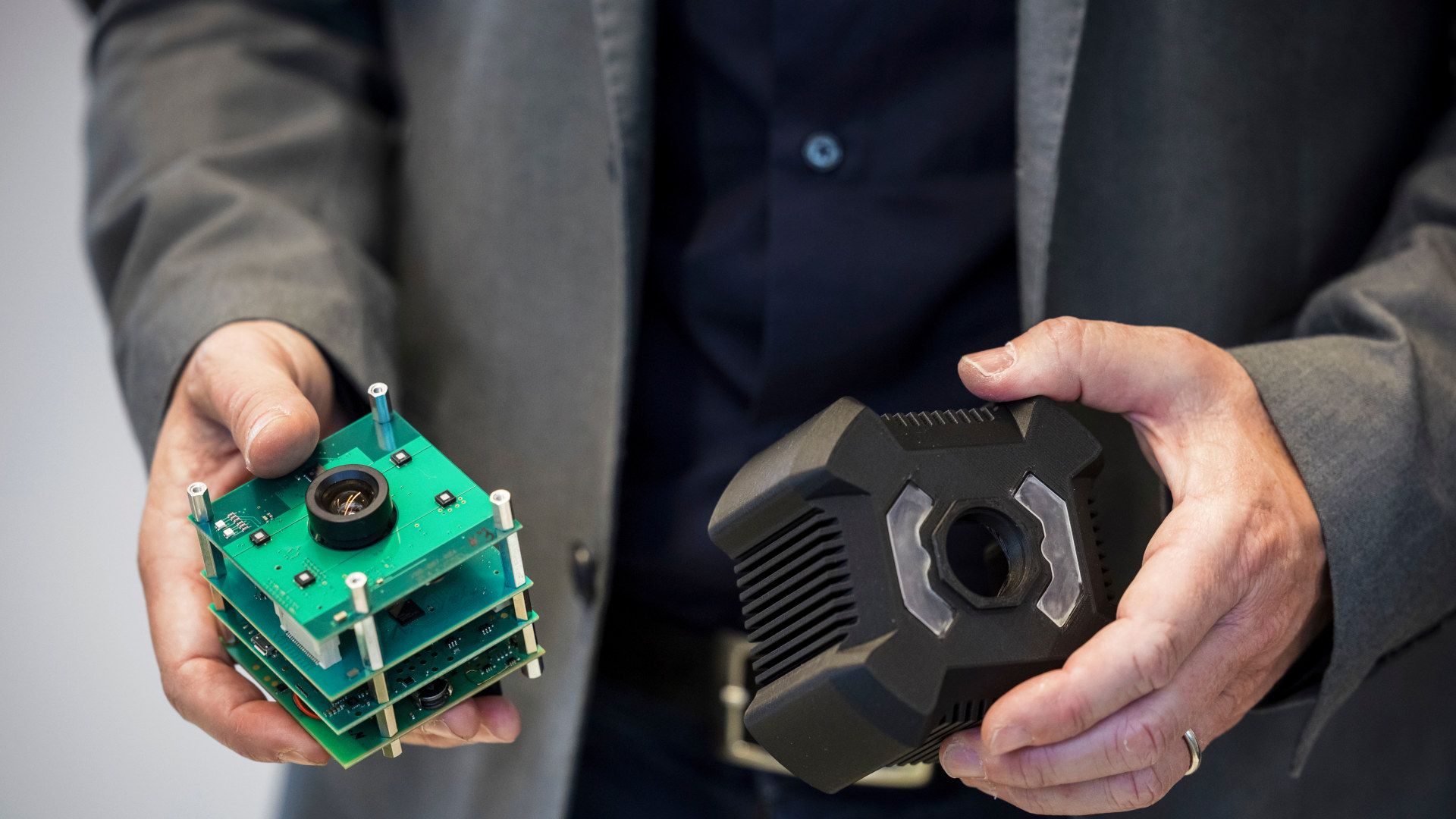 Contrinex a développé un capteur intelligent avec reconnaissance d’objet intégrée.